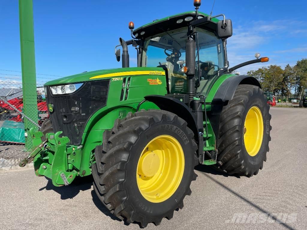 John Deere 7250 R Traktoren