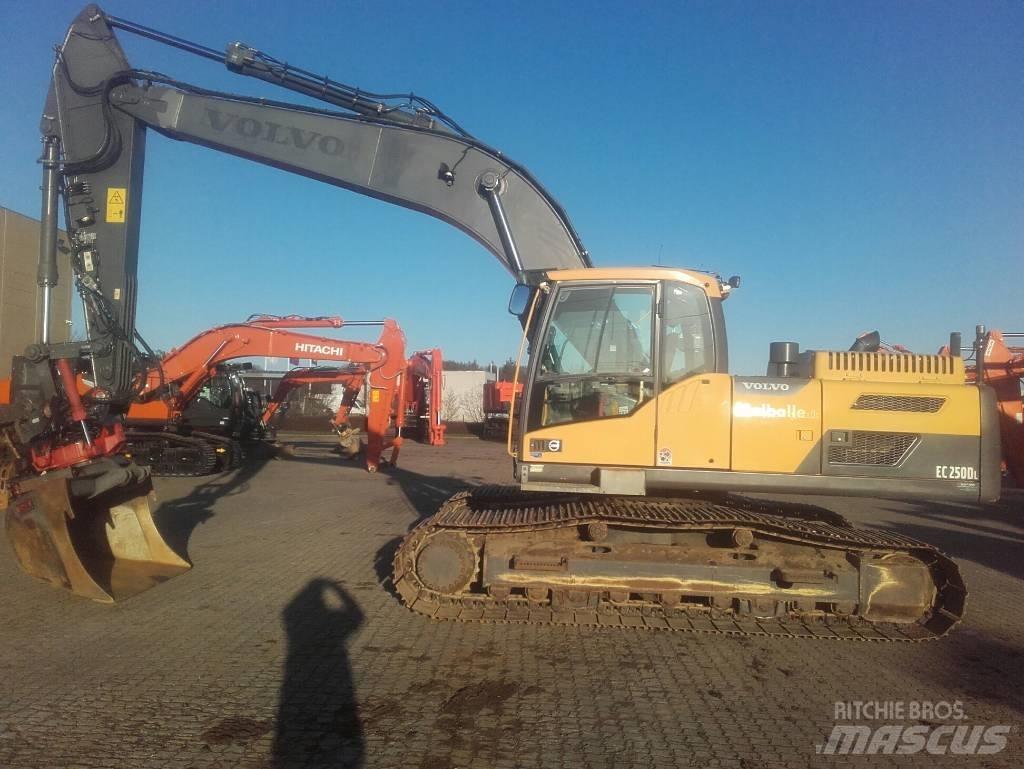 Volvo EC250DL Raupenbagger