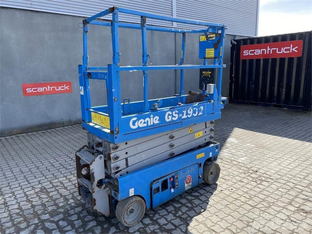 Genie GS1932 Scheren-Arbeitsbühnen
