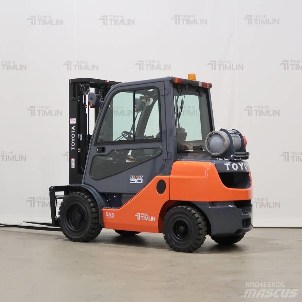 Toyota 02-8FGF30 LPG heftrucks