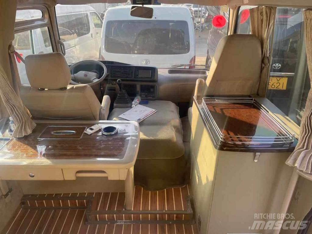 Toyota Coaster Überlandbusse