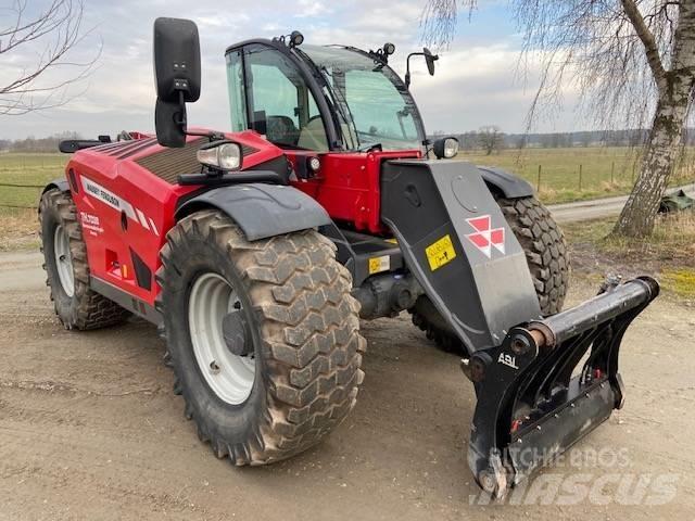 Massey Ferguson 7038 Weitere Lade- und Grabgeräte