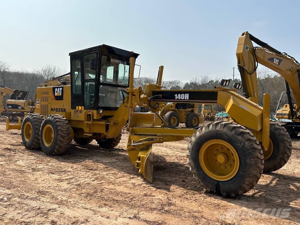 CAT 140H Grader