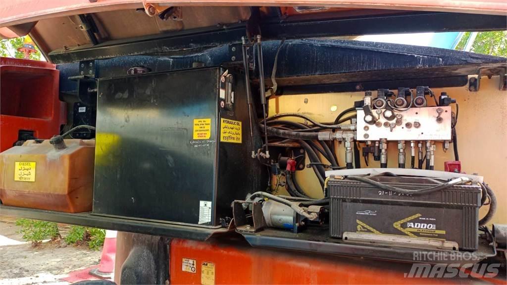 JLG 1200SJP Teleskopbühnen