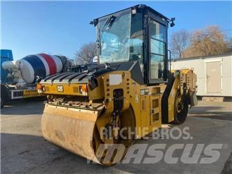 CAT CB 44 B Tandemwalzen