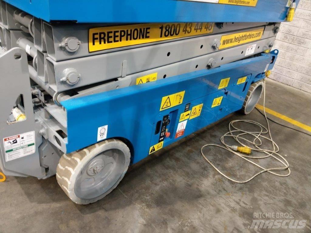 Genie GS 2032 Scheren-Arbeitsbühnen