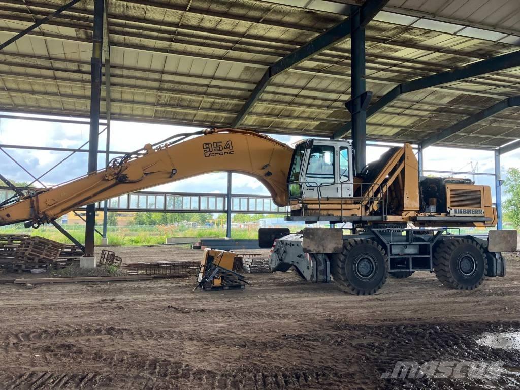 Liebherr 954B HD B18 Materialumschlag