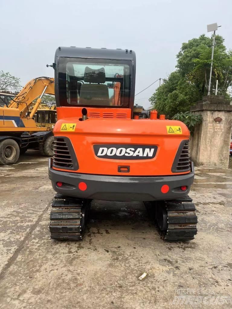 Doosan DX55-9C Minibagger < 7t