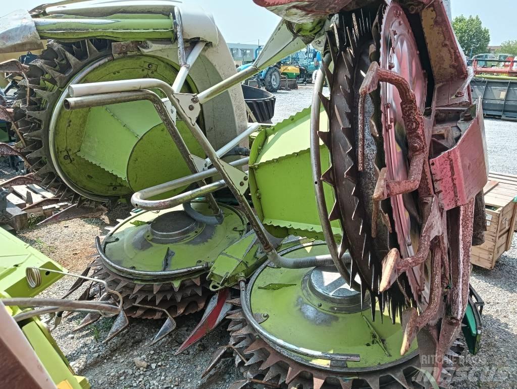 CLAAS Orbis 600 Selbstfahrende Häcksler