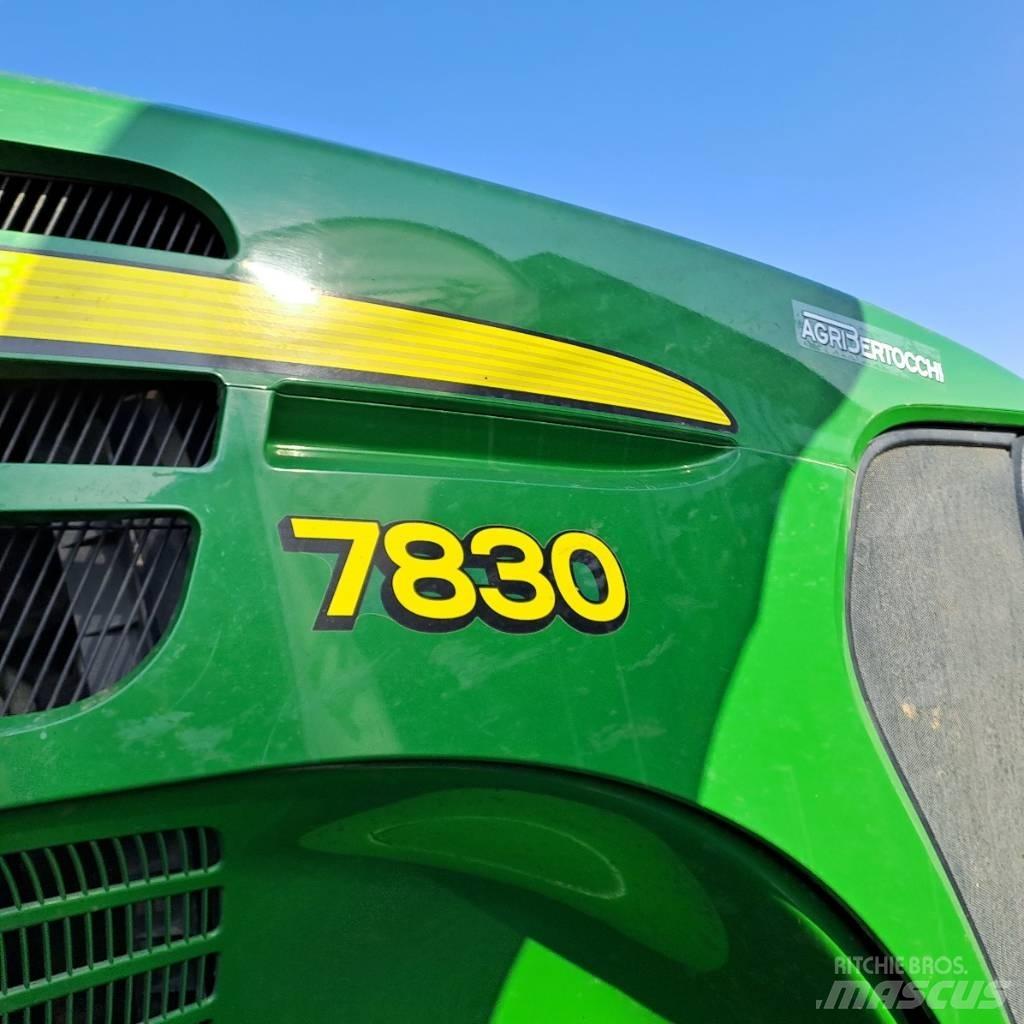 John Deere 7830 Traktoren