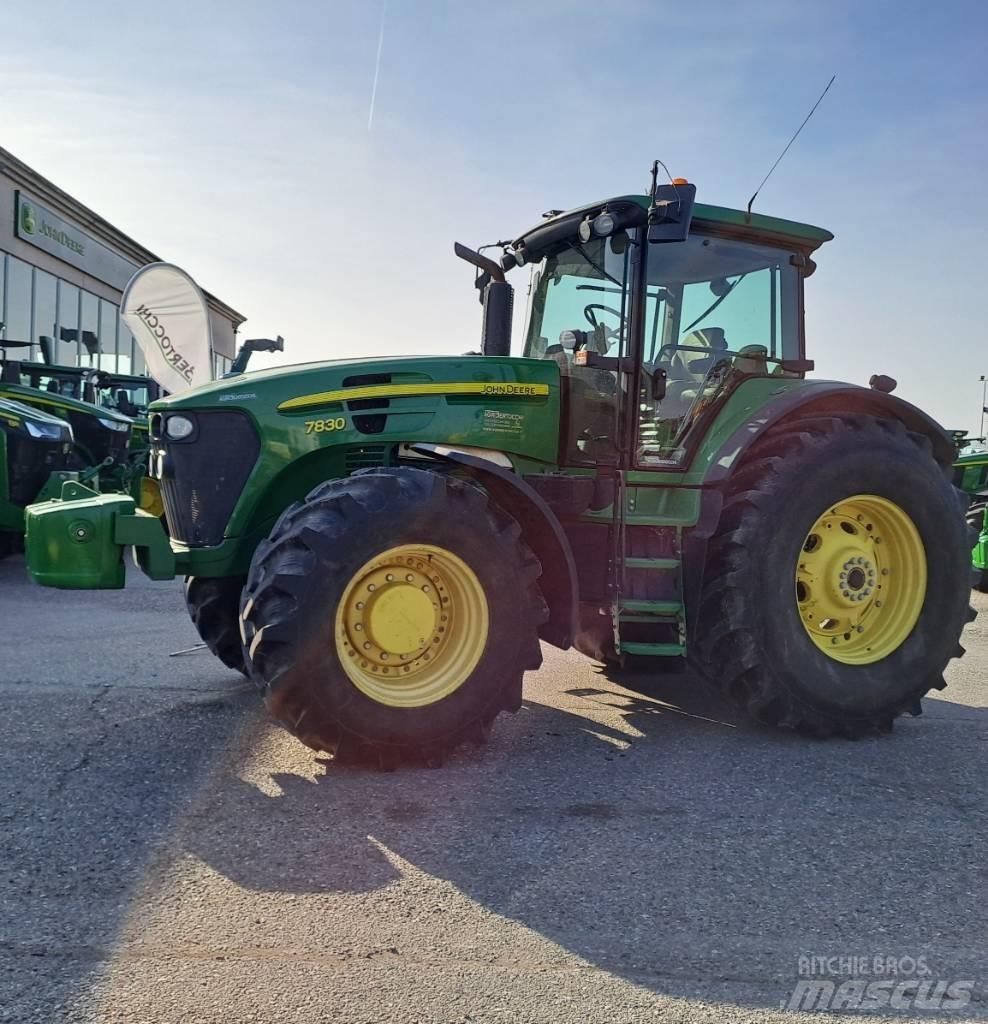 John Deere 7830 Traktoren