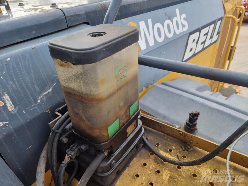 Bell L 2606 E Radlader