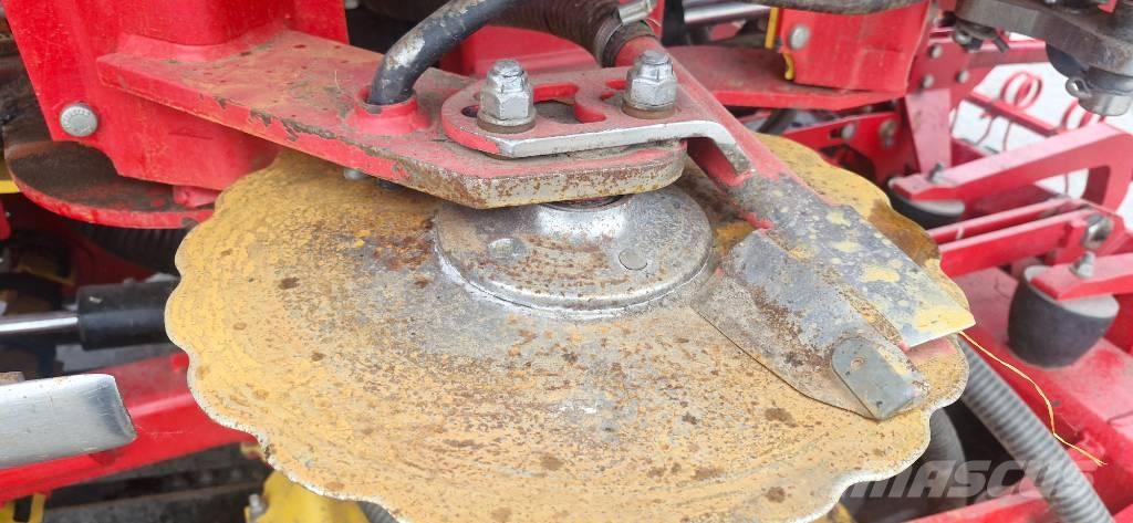 Väderstad Rapid600as Drillmaschinen