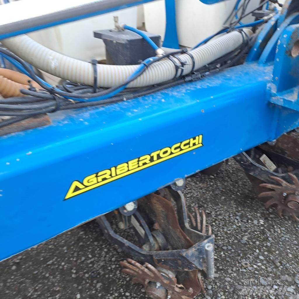 Kinze 3110 Präzisionssaatmaschinen