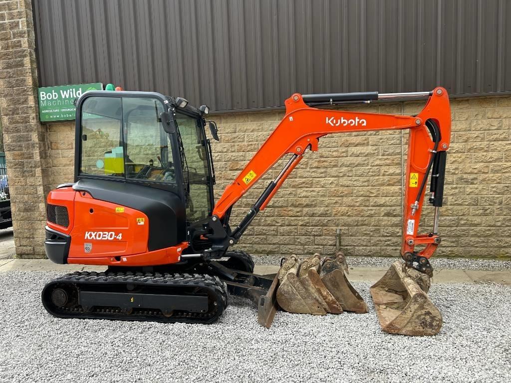 Kubota KX030-4 Minibagger < 7t