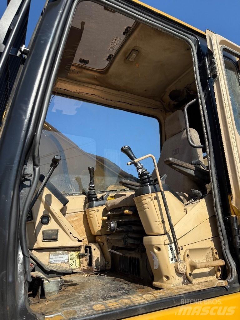 CAT 325 LN Raupenbagger