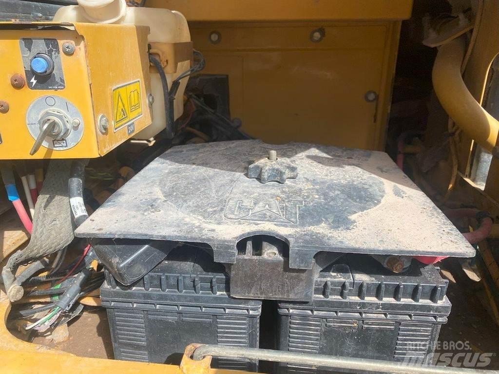 CAT 324 D NVT Raupenbagger