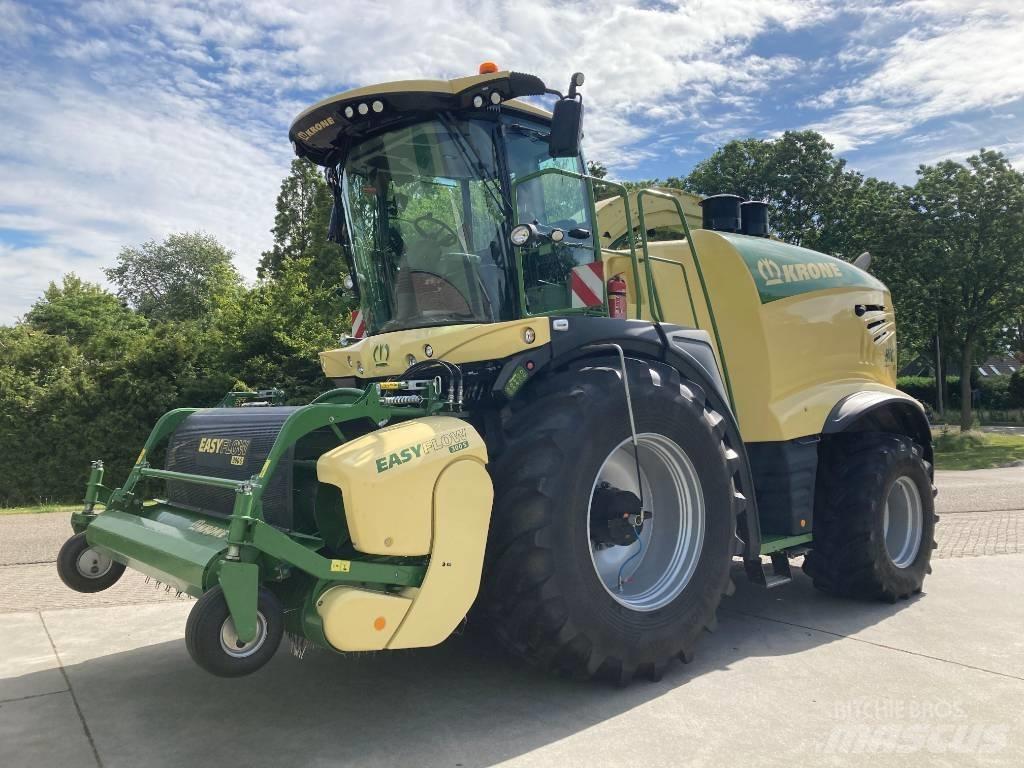 Krone BiG X 680 Selbstfahrende Häcksler