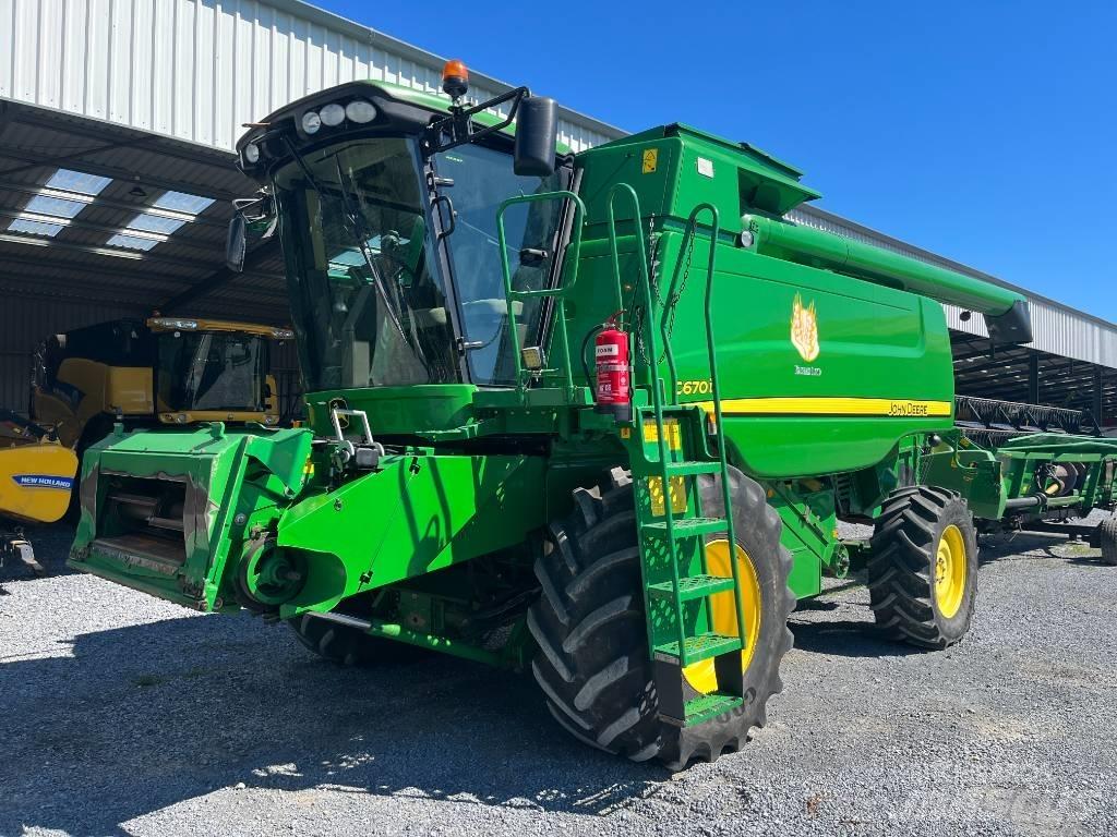 John Deere C 670 I Mähdrescher