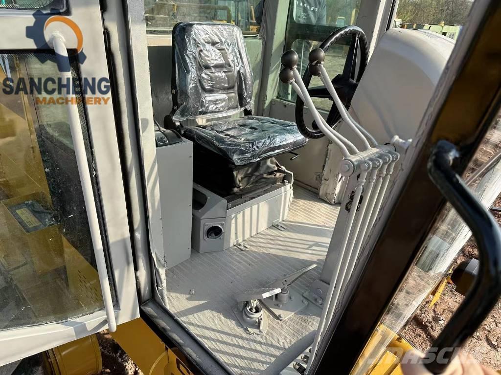 CAT 120 H Grader