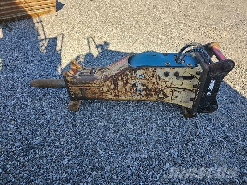 Furukawa F12 Hammer / Brecher