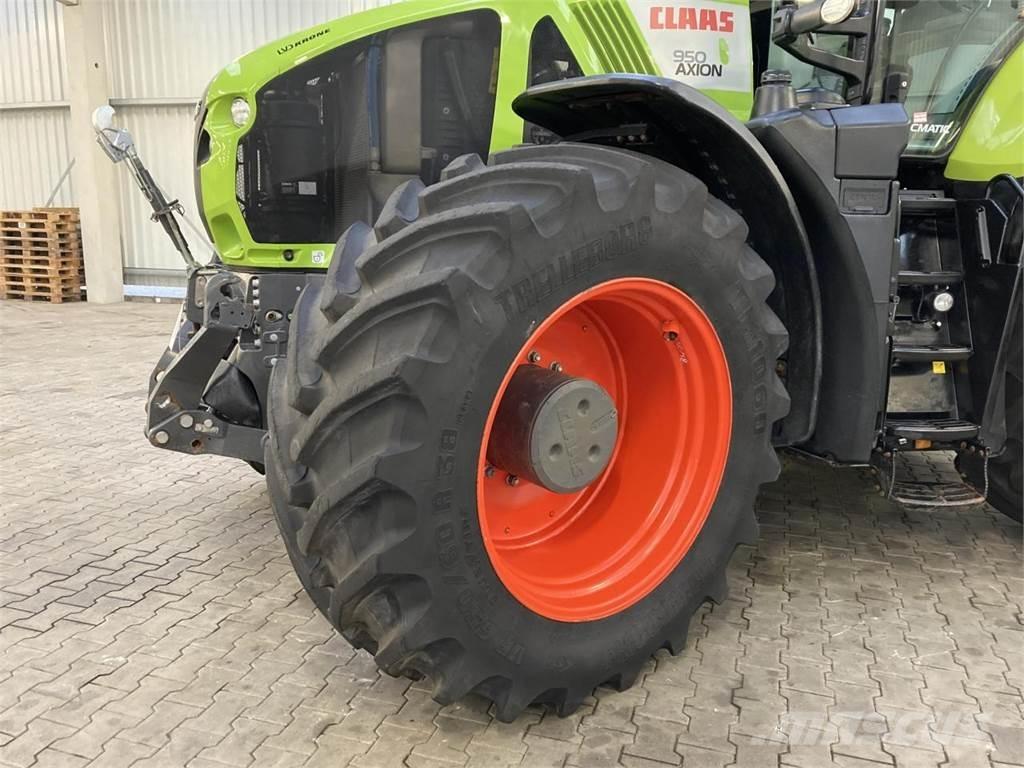 CLAAS Axion 950 Traktoren