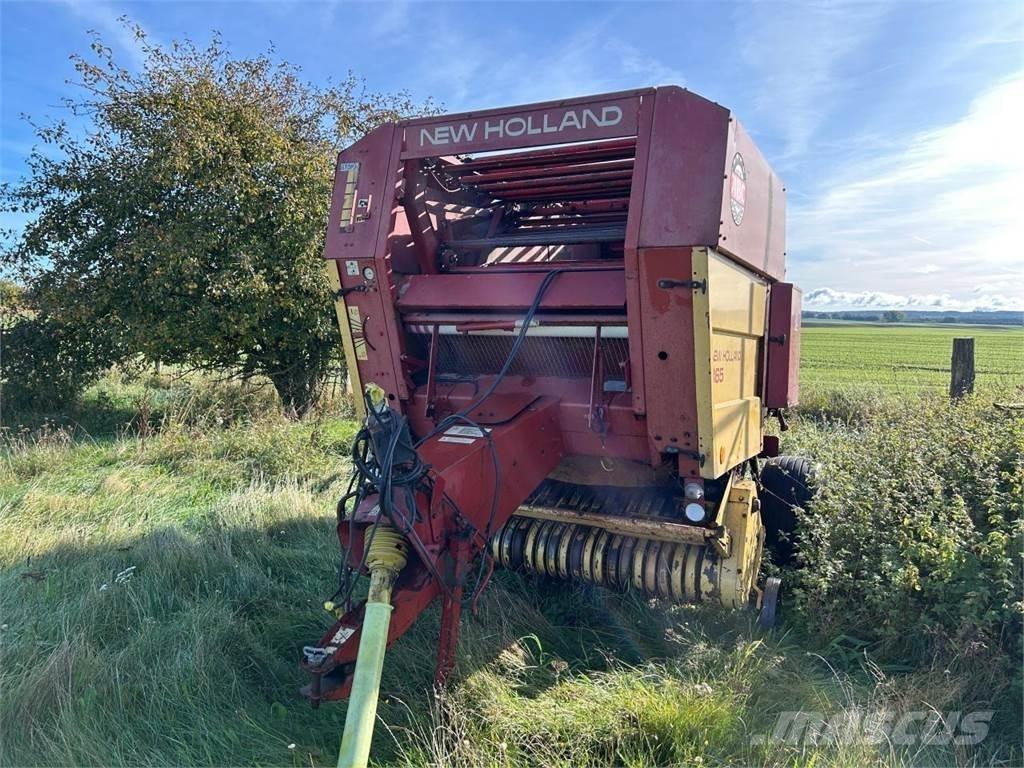 New Holland 865 Rundballenpressen