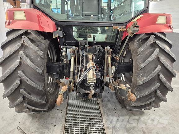 Case IH JX1100U Traktoren