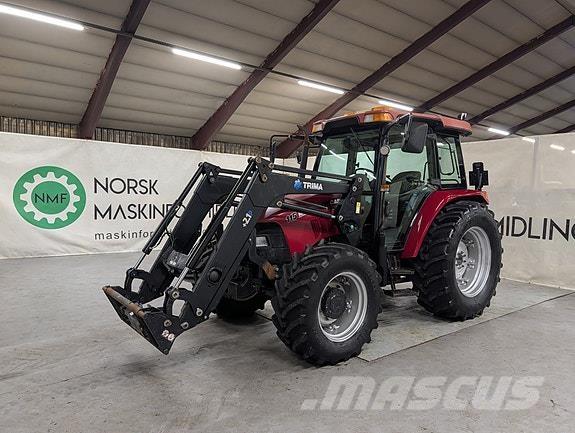 Case IH JXU115U Traktoren