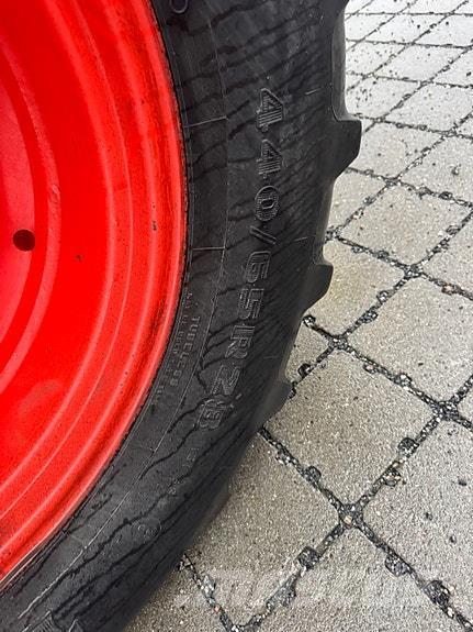 CLAAS Arion 430 Traktoren