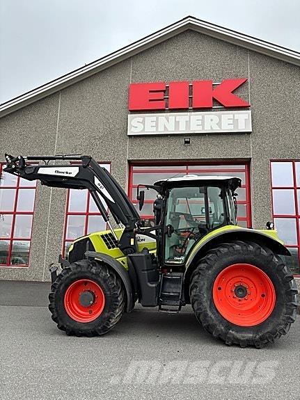 CLAAS Arion 640 Traktoren