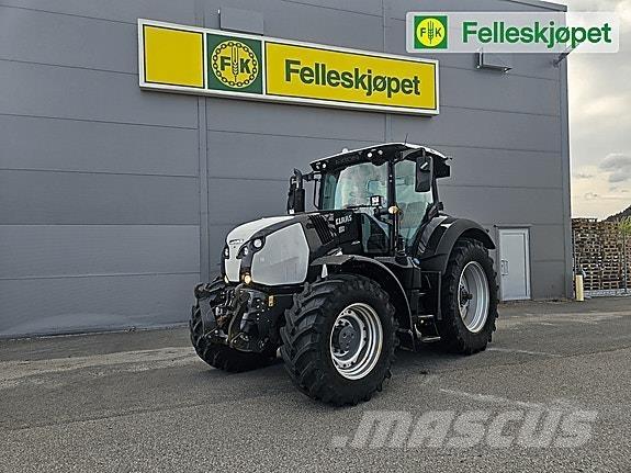 CLAAS AXION 830 Traktoren