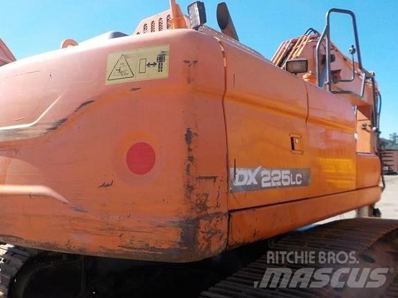 Doosan DX225LC-3 Raupenbagger