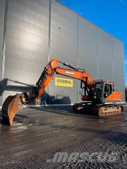 Doosan DX235LC-5 Raupenbagger