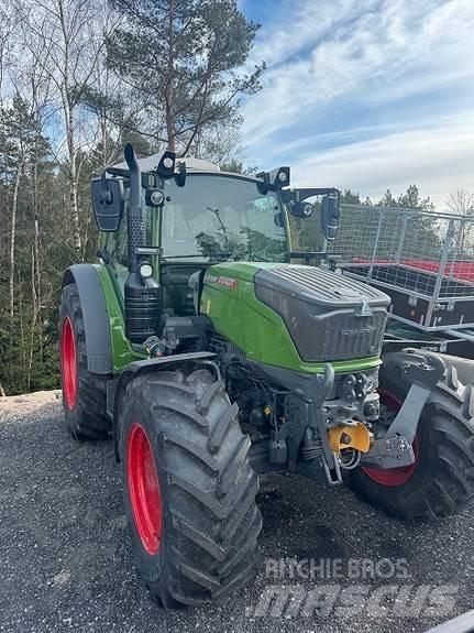 Fendt 211 Traktoren