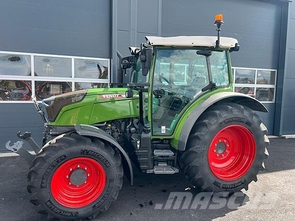 Fendt 211 Profi+ Traktoren