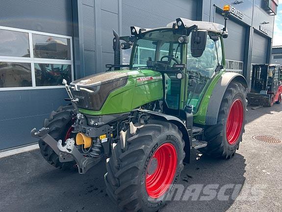 Fendt 211 Profi+ Traktoren