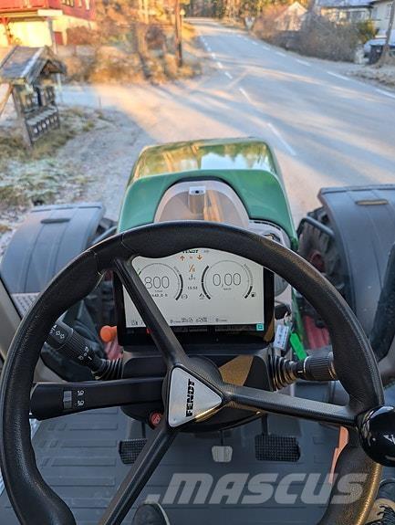 Fendt 724 profi+ Traktoren