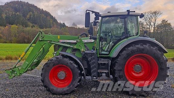 Fendt 724 Vario Traktoren