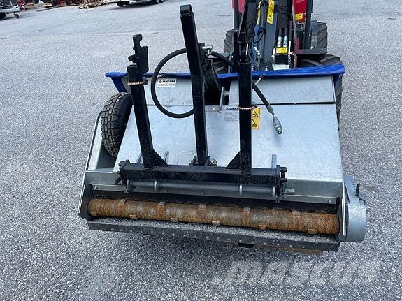  Fjarås 400/1100 Sonstige Schneeräumgeräte