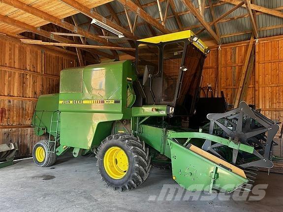 John Deere 1032 Mähdrescher