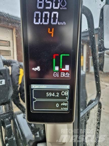 John Deere 6100M Traktoren