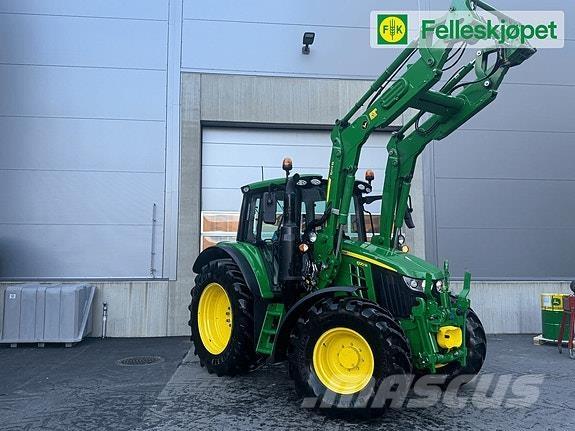 John Deere 6120M Traktoren
