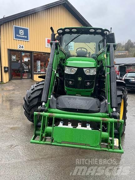 John Deere 6130R Traktoren