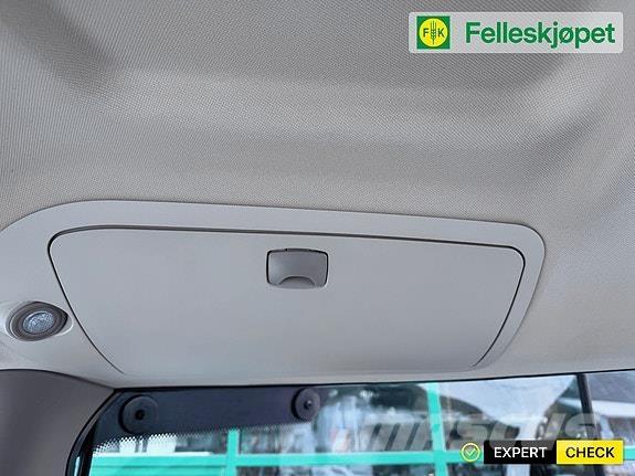 John Deere 6130R Traktoren