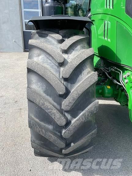 John Deere 6195R Traktoren