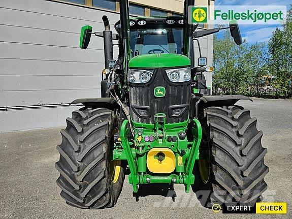 John Deere 6R 215 Traktoren