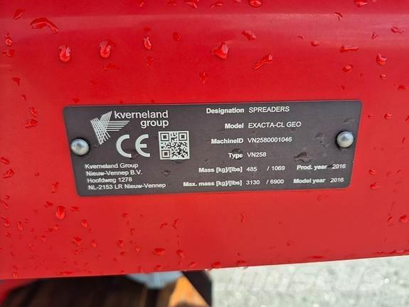 Kverneland  Düngemittelverteiler