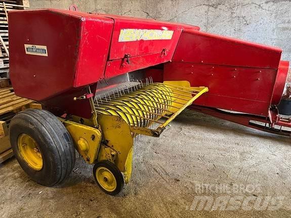 New Holland 276 Rundballenpressen