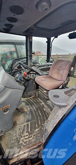 New Holland TS 115 Traktoren